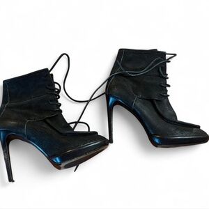 BURBERRY Black Leather Heeled Boots